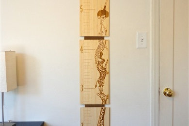 Children's Bamboo Growth Chart - Animals with Custom Engraved Name
