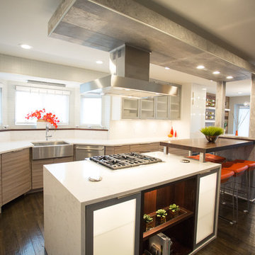 BROWNSTOWN HOME