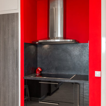 Cuisine Mélaminé rouge et noir