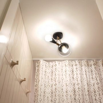 149 Hall Bath