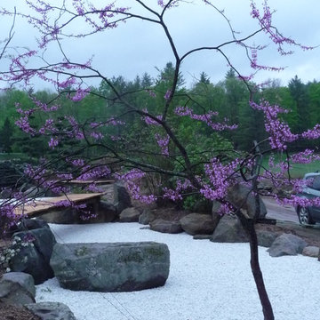 Stroll Garden Red Bud