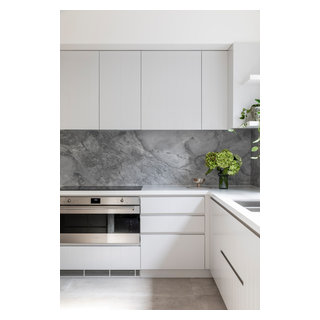 Clovelly Kitchen - Modern - Kitchen - Sydney - by Blue Tea Kitchens and ...