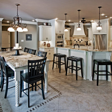 Custom Kitchen in Accadia Court Chenal Valley Little Rock