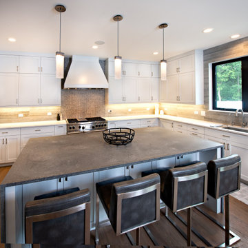 Hamptons in Highland Park
