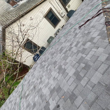 ROOFING .D