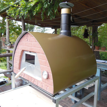 Outdoor Wood fired oven, Pizza Party garden location