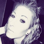 Dani Saunders's photo