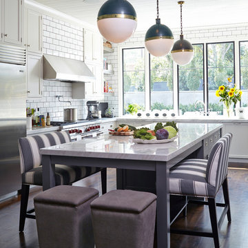 Contemporary Farmhouse