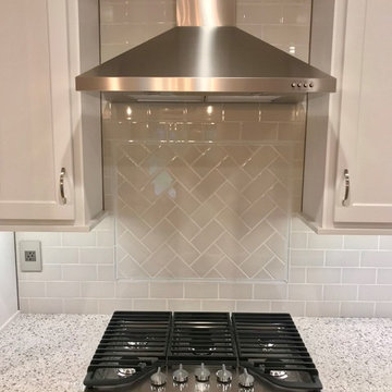 New Construction Kewanee IL MSI Quartz Koch & Dura Supreme Painted Cabinets