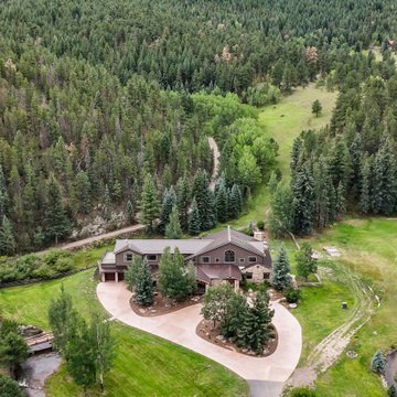 Western Mountain Retreat