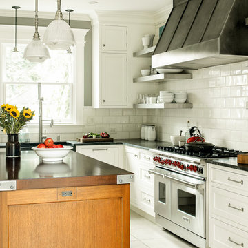 Traditional Kitchen