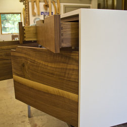 Credenza 2 - Products
