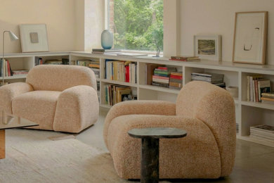 Living room photo in Paris
