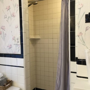 Bathroom - before