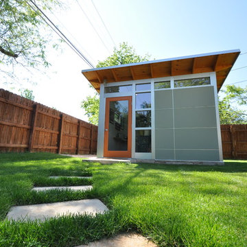 A Modern Backyard Home Office