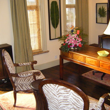 Rooms - Home Office - With Antiques Chinese Design Elements