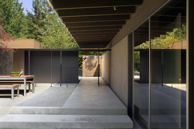 Entryway - contemporary entryway idea in Seattle