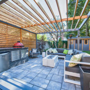 Modern Backyard Retreat - Lawrence Manor