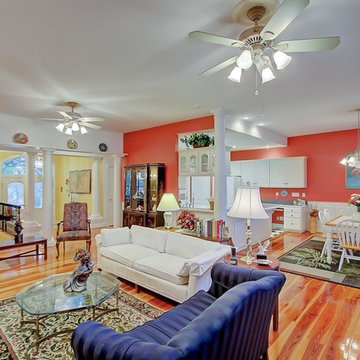 5208 Holly Forest Drive