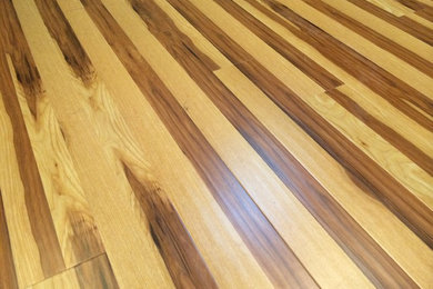 Handscraped Hickory 12MM Laminate Flooring