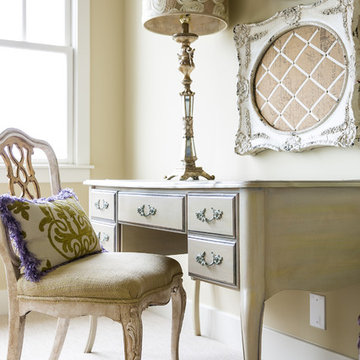Traditional Home with a Gustavian Twist