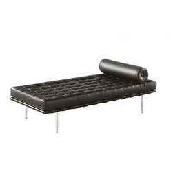 Modern Classics Day Bed | Black - Daybeds