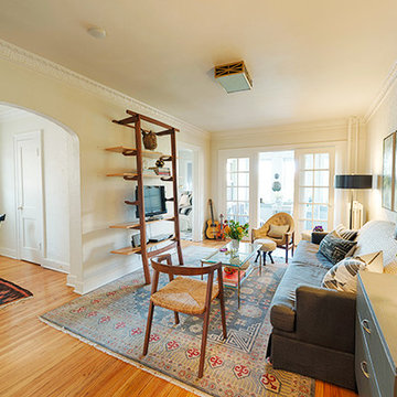 Plaza Apartment