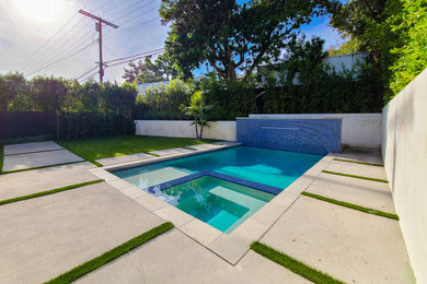 Trendy pool photo in Los Angeles