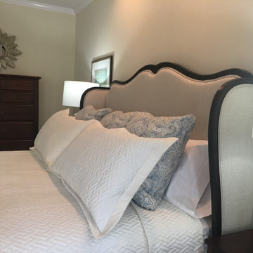Gracious Master Bedroom Suite in Brookstone Country Club