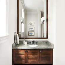 guest upstairs bath