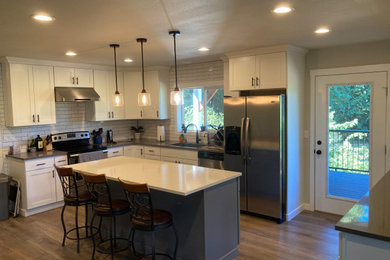 Kitchen photo in Seattle