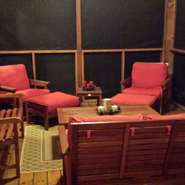 Screened in Porch - Log Cabin Home