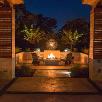 Ligntness vs Darkness Transitional Gem in FlowerMound