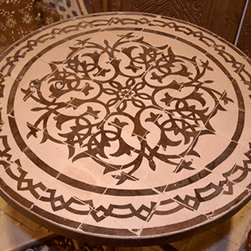 Brown Vines Round Table - Products