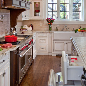 Traditional Kitchen | Rutt Cabinetry | Kinsella Kitchens & Baths