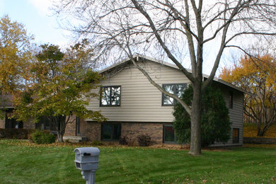 Inspiration for a contemporary exterior home remodel in Minneapolis