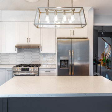 Oakville Reface + Kitchen Addition