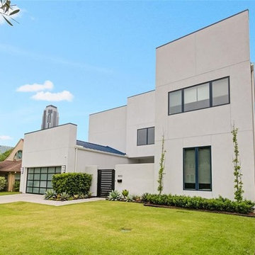 Contemporary in Afton Oaks