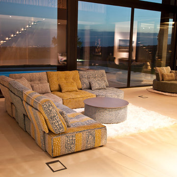 Sole & Luna Lift Top Coffee Table by Famaliving California
