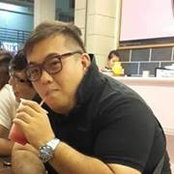 Shim Ket's photo