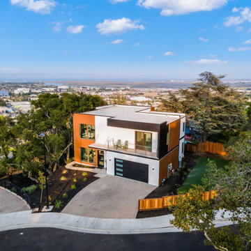 2 Aron Court