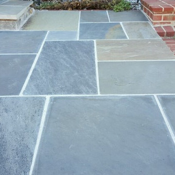 Stone Retaining Wall and Flagstone Walkway in Washington DC