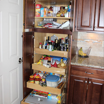 Kitchen Design: StarMark Cabinetry in Maple, Cambria Quartz Counter