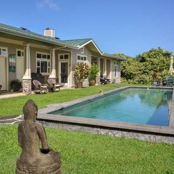 Colorful Art Connoisseur’s Residence