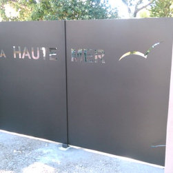 PORTAIL d&eacute;coupe laser 2 - Home Fencing And Gates