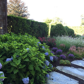 Beach Cottage Garden, Niantic