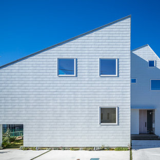 他の地域のカントリー風おしゃれな白い家の写真