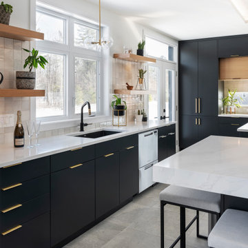 Charlie’s Lane Kitchen & Fireplace Wall