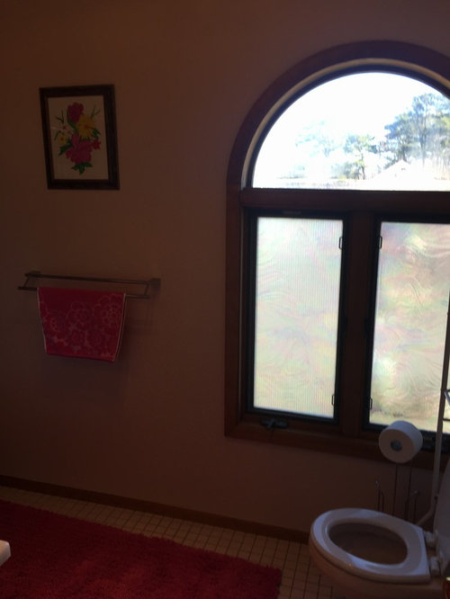 Bathroom Help Please This Is My Bathroom Right Now Everything Will Be Gutted