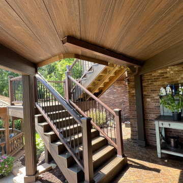South Lyon Custom Deck